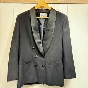 Le Suit Black Tuxedo Jacket with Satin Lapels - Size 10